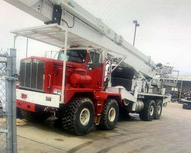 Metro Tree Bucket Truck